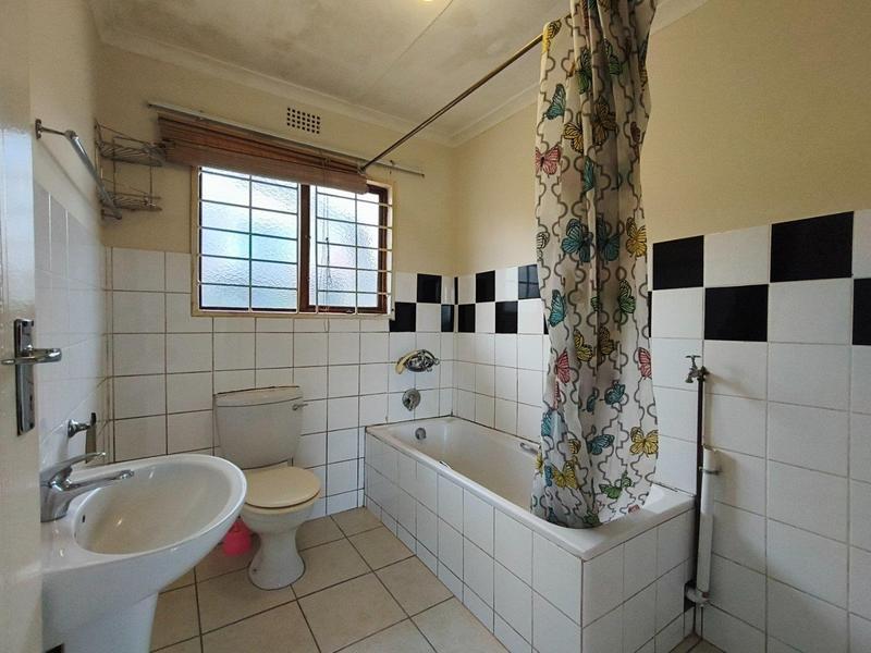 4 Bedroom Property for Sale in Mthata Eastern Cape